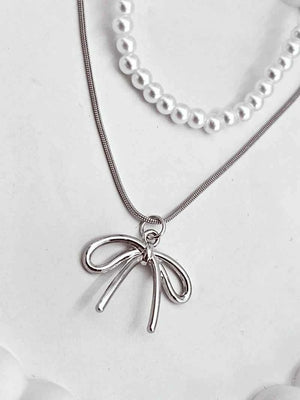 2 Layer Pearl & Bow chain pendant