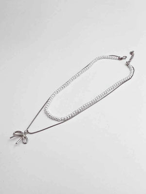 2 Layer Pearl & Bow chain pendant