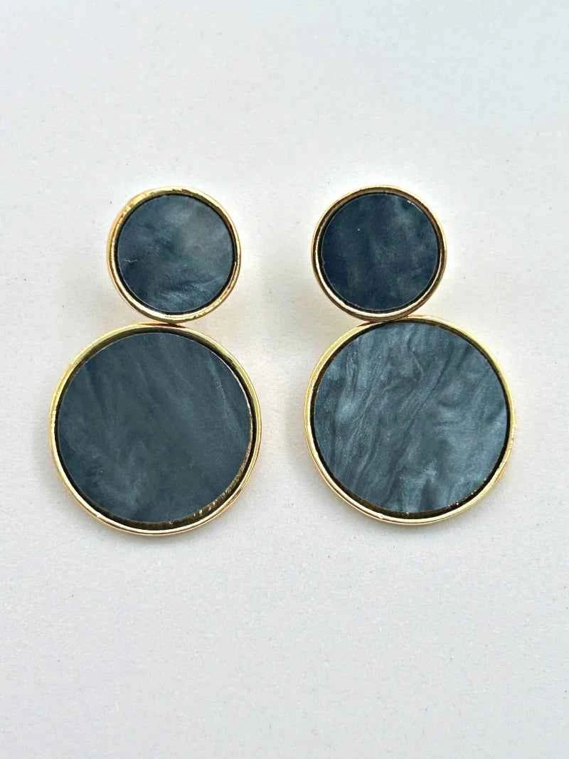 Golden Hanging Elegant Earrings - Black