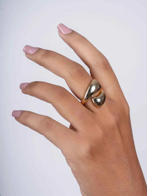 Golden Hug Ring Adjustable