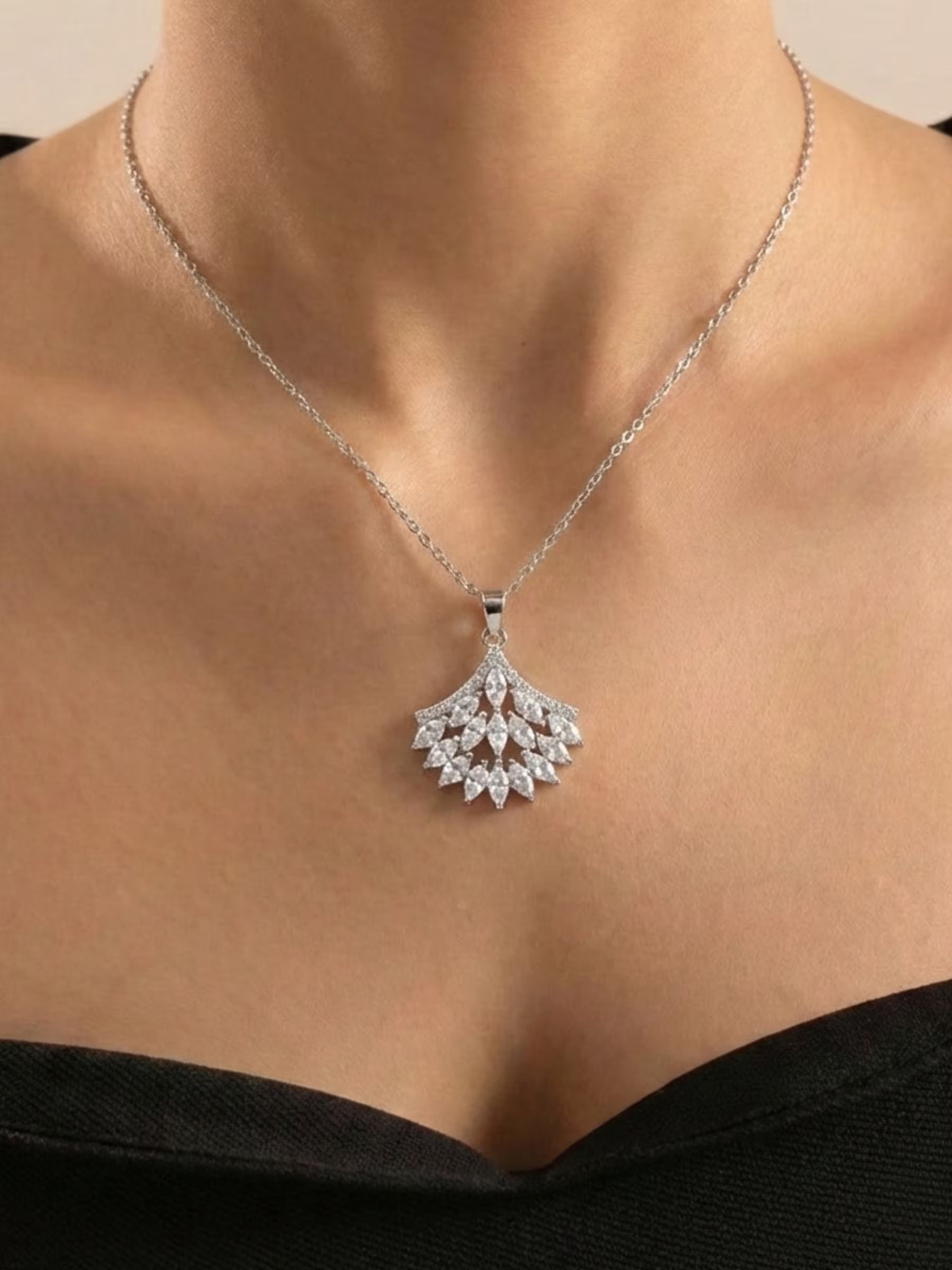 Statement Silver Chain Pendant