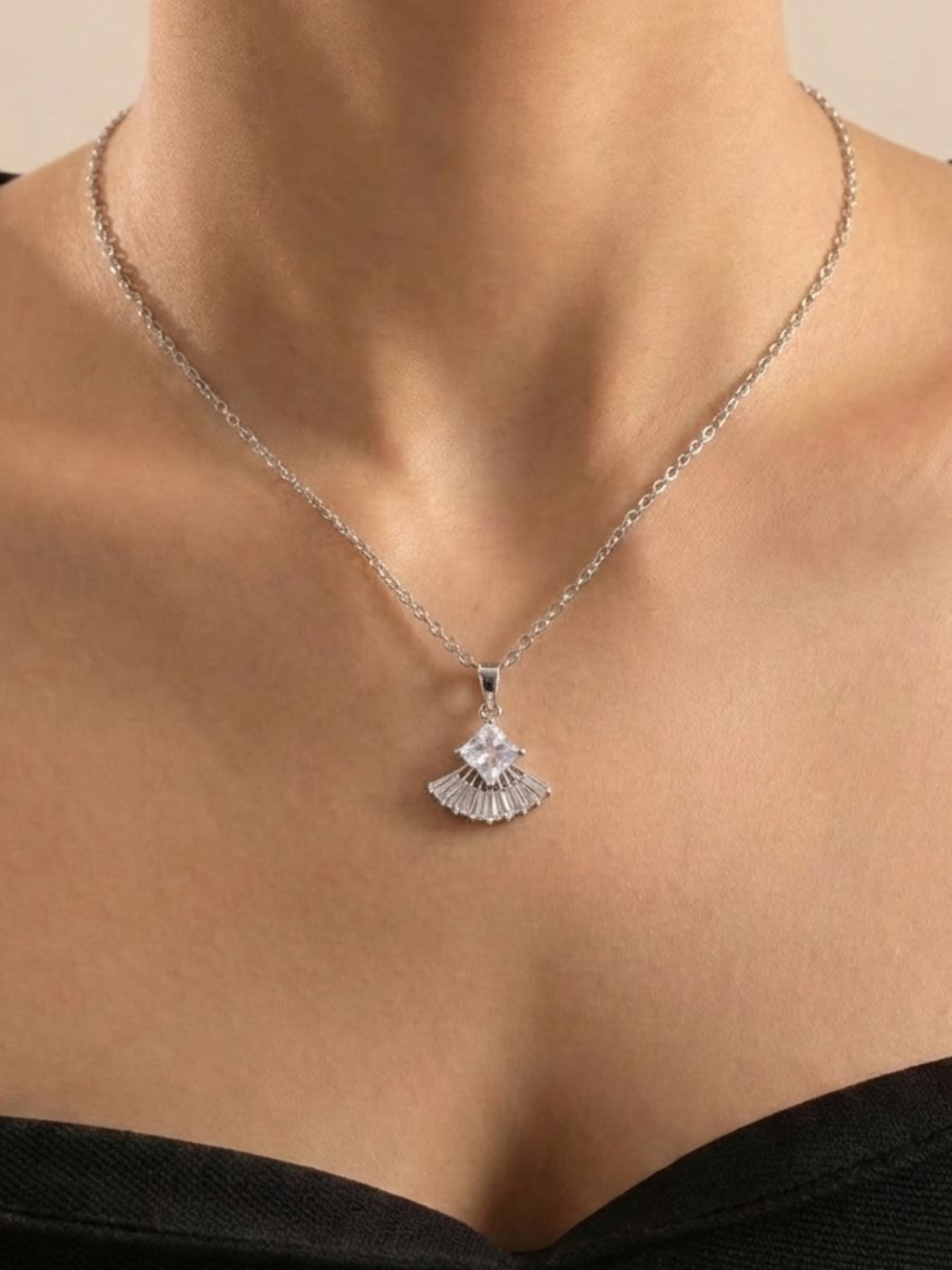 Statement Silver Chain Pendant