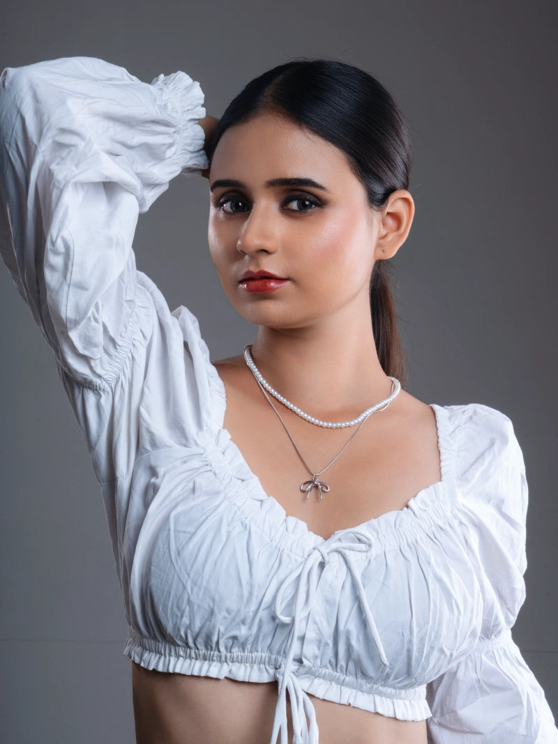 2 Layer Pearl & Bow chain pendant