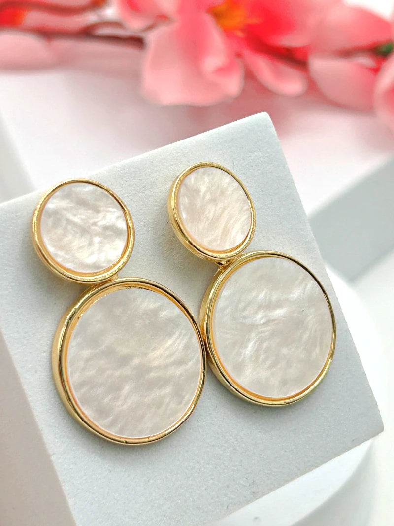 Golden Hanging Elegant Earrings - Cream - Bojoya Jewellery