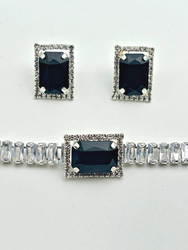 Pendant Choker with earrings - Black - Bojoya Jewellery