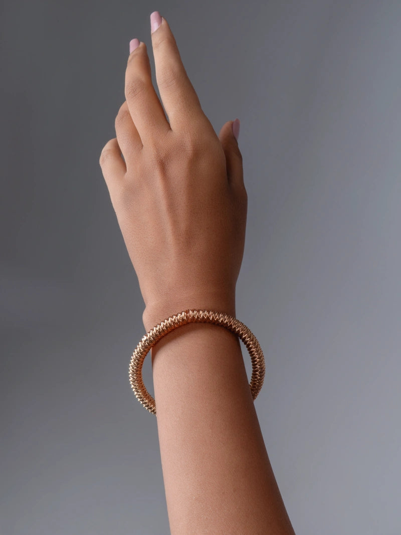 Gold Kada
