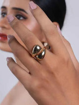 Golden Hug Ring Adjustable